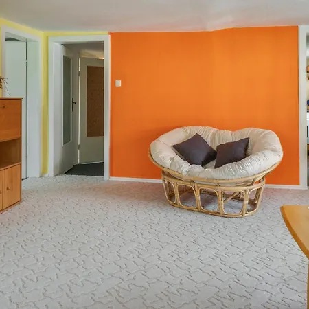 In Διαμέρισμα